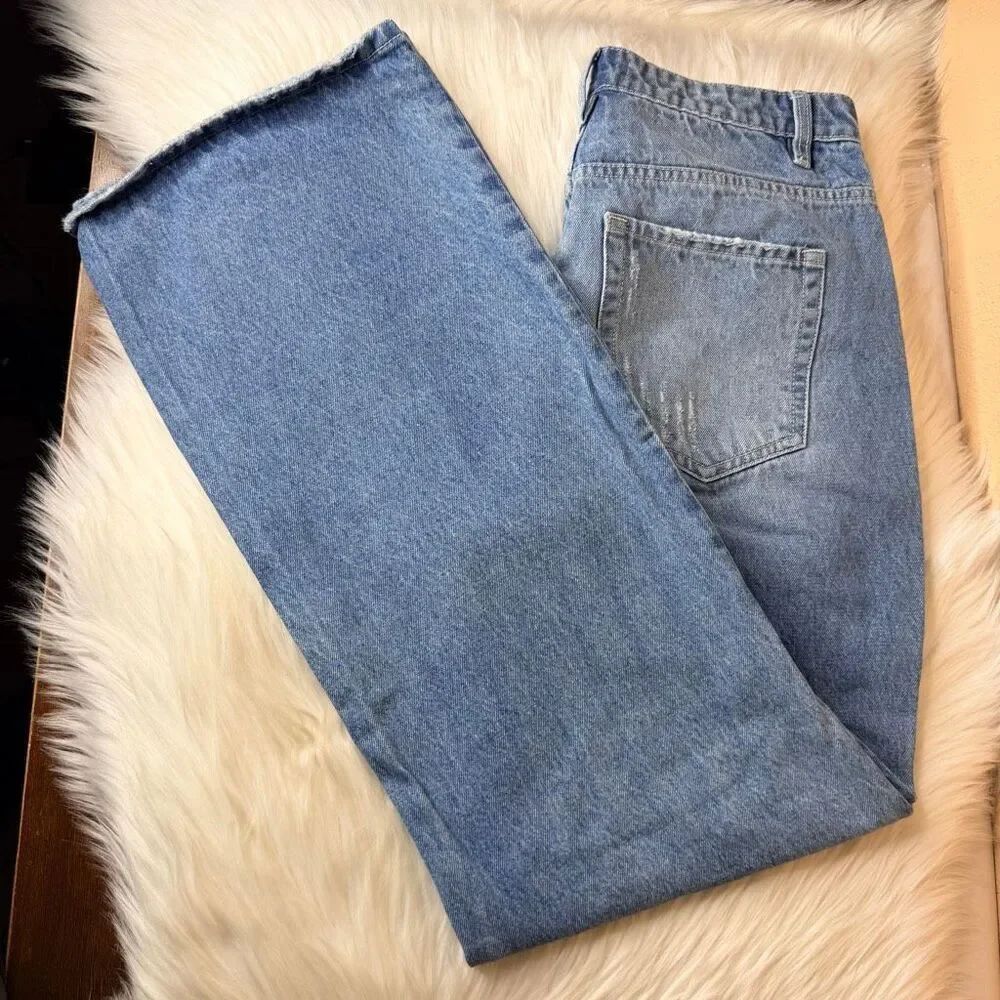 Altr’D State Ripped Knee Straight Leg Distressed Jeans Size 30